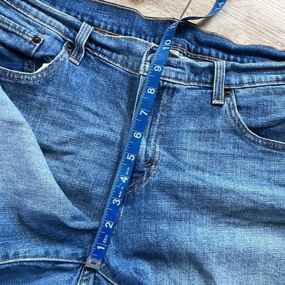 Levi Jean Denim Shorts - Picture 9 of 9